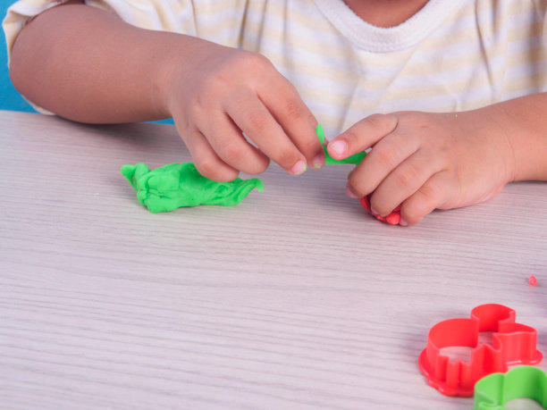 儿童游戏模型粘土图片下载