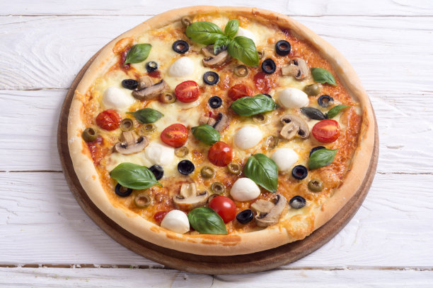 意大利马苏里拉披萨图片下载