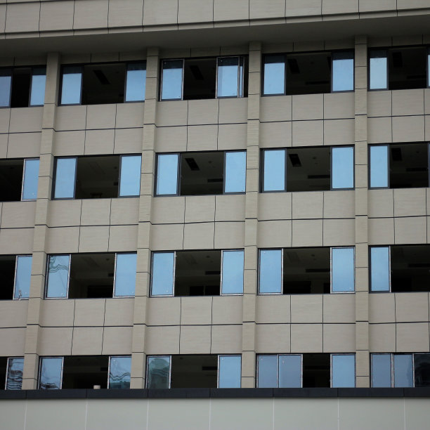 开放式办公大楼窗户图片下载