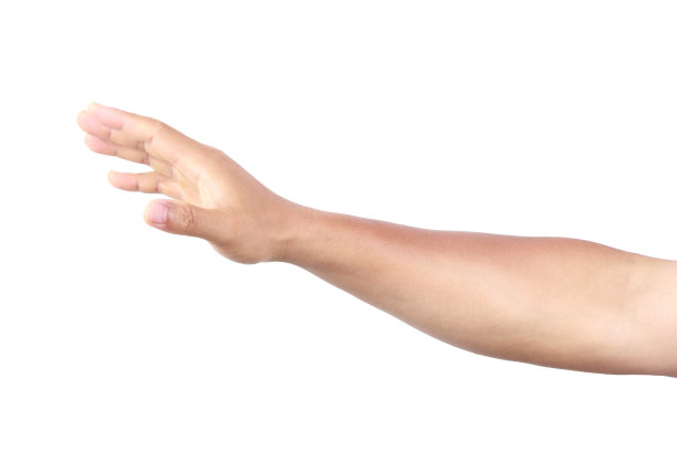 男性手握着东西图片下载