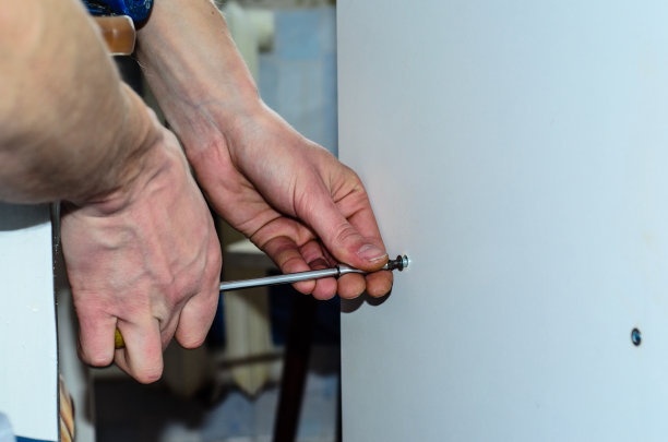 刨花板家具组装图片下载