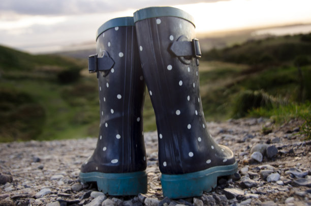 从童年走出来图片下载