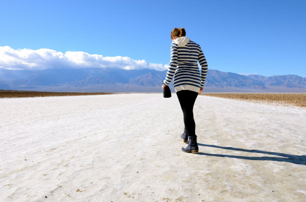 另一个家图片下载