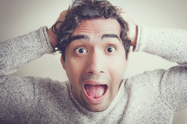 人震惊图片下载