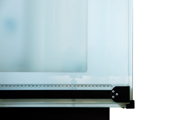 部分建筑标尺与滑块隔离在白色背景上图片下载