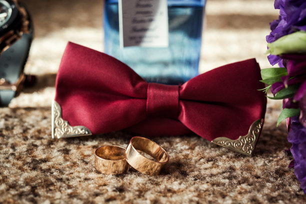 领结，结婚戒指，钟表，香水，新郎早晨，商人，婚礼，男士时尚，男士配饰图片下载