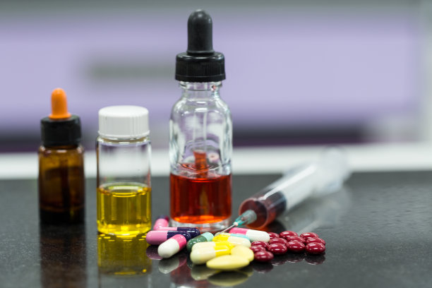 具有实验室科学研究和医学背景。图片下载