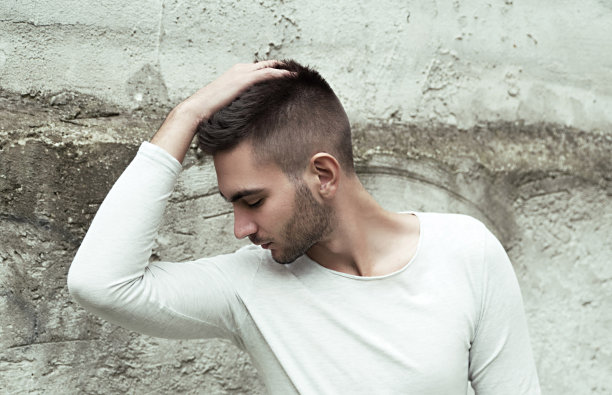 都市青年肖像图片下载