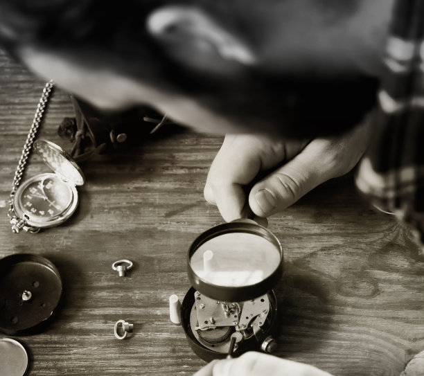 黑白照片手表钟表修理图片下载