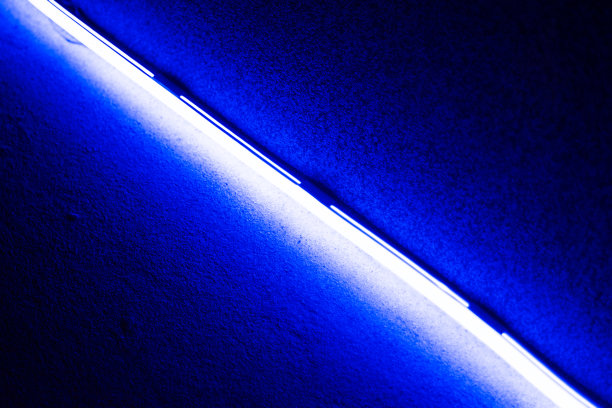 Led光蓝光科学技术背景。图片下载