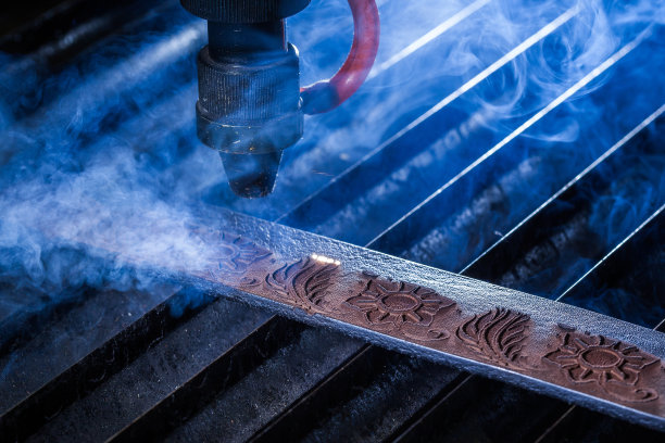 激光在皮带上雕刻图片下载