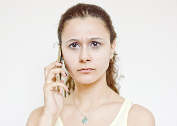 年轻的女人图片下载