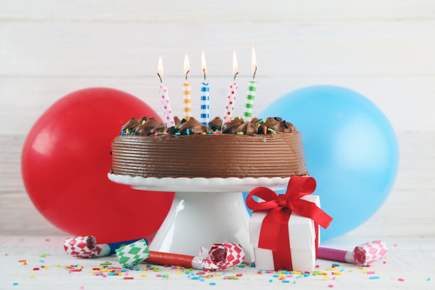 生日蛋糕素材图片