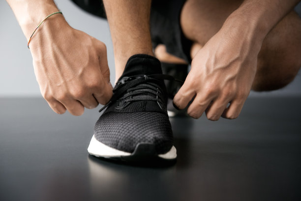 跑步鞋图片下载