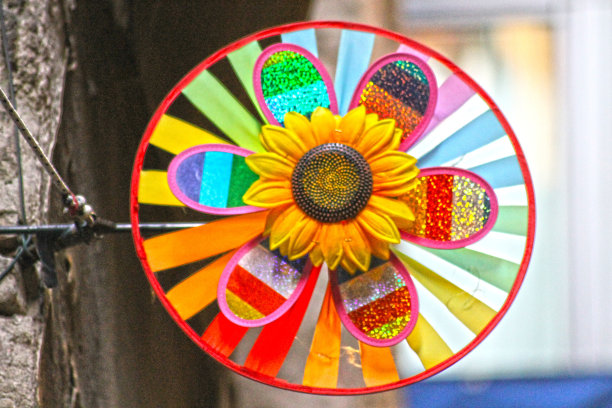 五颜六色的风车图片下载