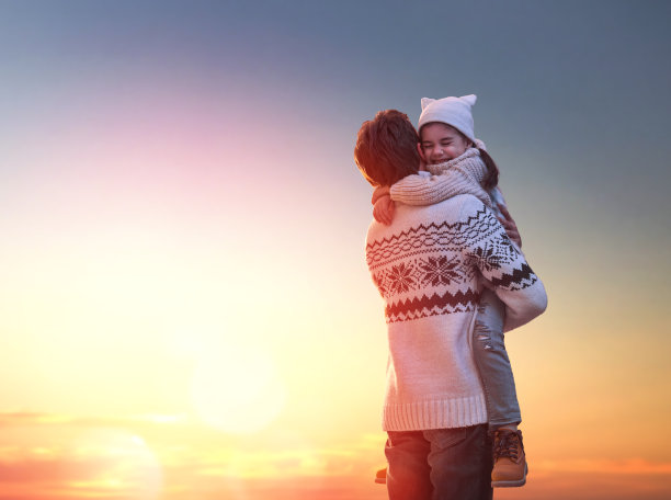 家庭和冬季图片下载