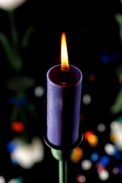 燃烧的蜡烛图片下载