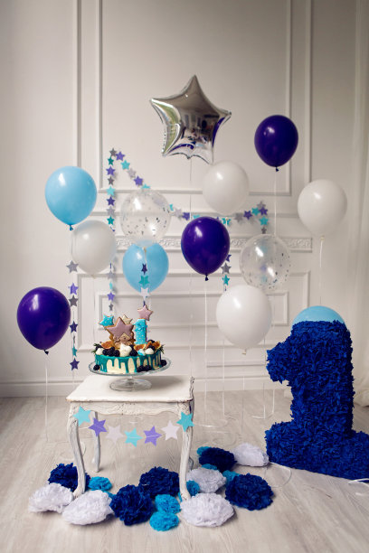 第一天吃浆果蛋糕图片下载