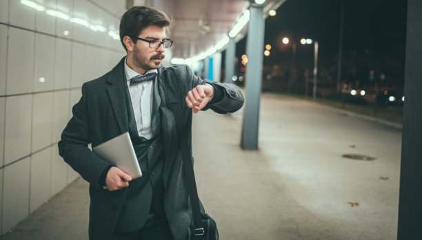 匆忙的商人图片下载