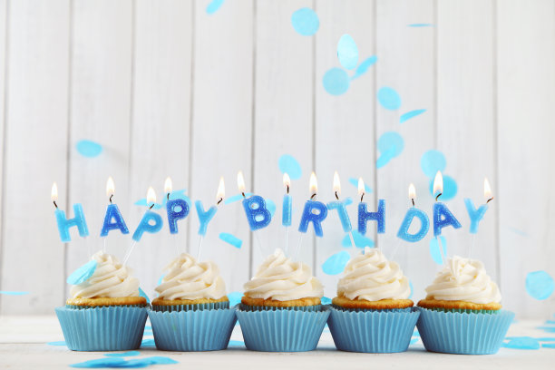 生日蛋糕素材图片