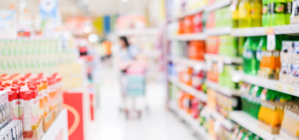 模糊超市与人的散景背景、横幅、货架、商业背景图片下载