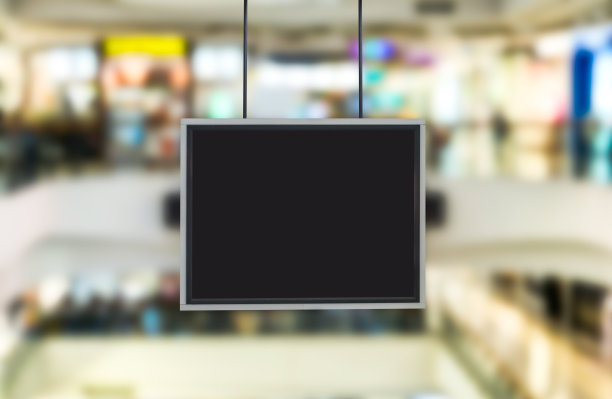 黑色广场上的大广告牌正在等待着图片下载