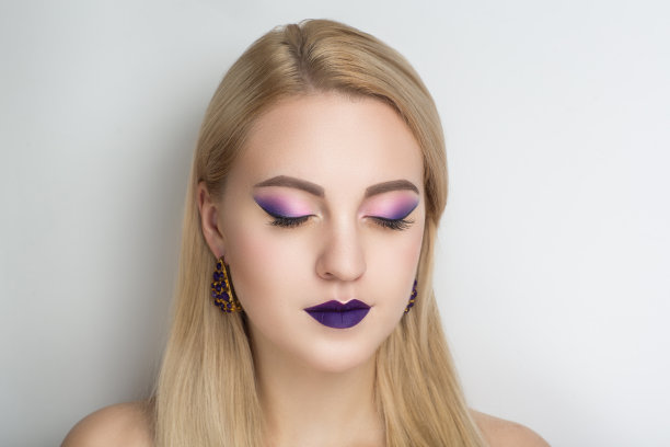 女人的美丽时尚图片下载