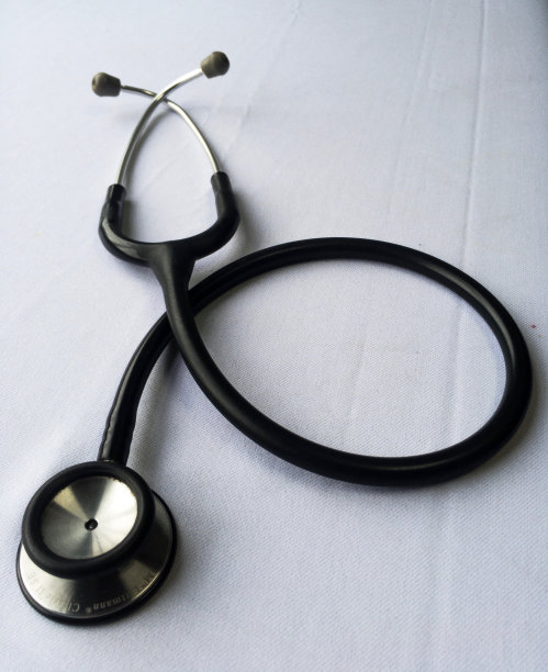 听诊器的白色图片下载