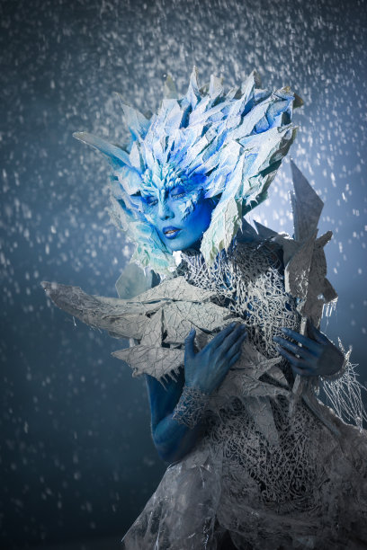 白雪女王图片下载