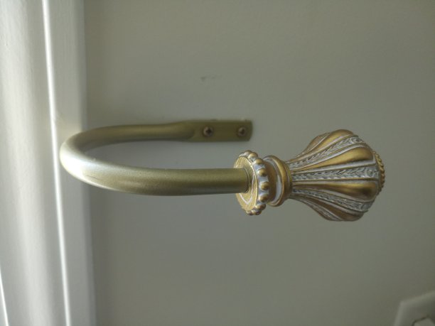 窗帘挂钩的特写。图片下载