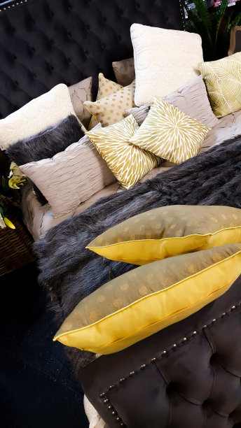 豪华的床上图片下载