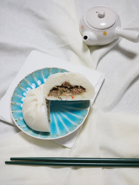 亚洲美食：蒸包素材图片