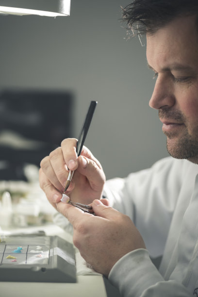 牙科修复术图片下载