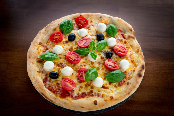 美味的披萨图片下载