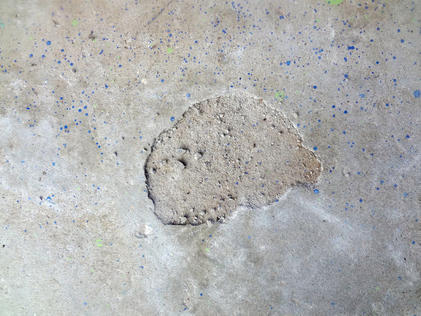 有图案的混凝土裂缝。图片下载