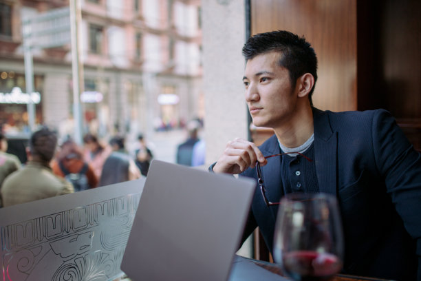 商务休闲时尚图片素材ID：311864226