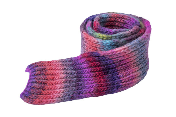 多色的冬季围巾。图片下载
