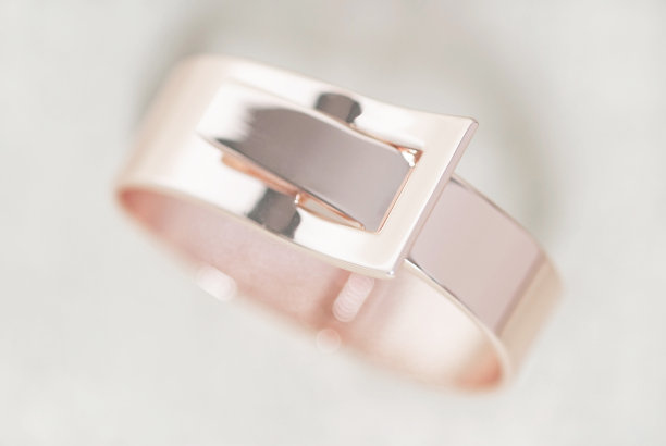 玫瑰金手链背景图片下载