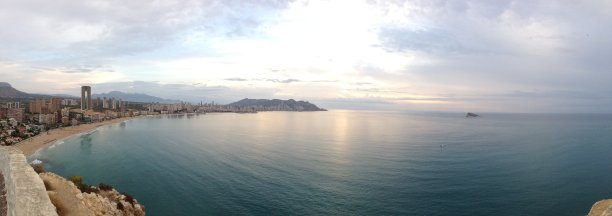 在Benidorm日出图片下载