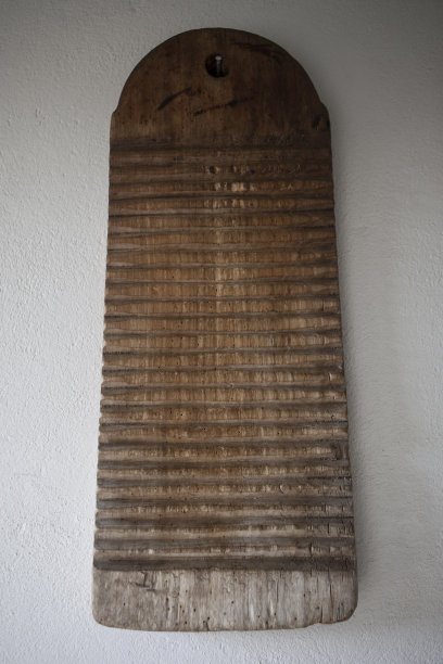 旧的防波板图片下载