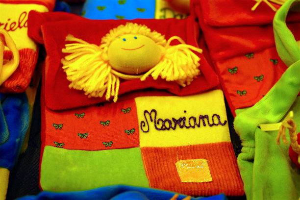 织物上的文字特写镜头图片下载