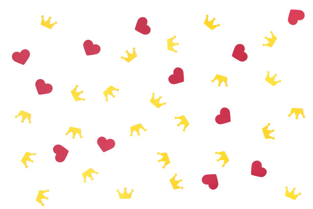 心形和皇冠图案剪纸在白色的背景图片下载