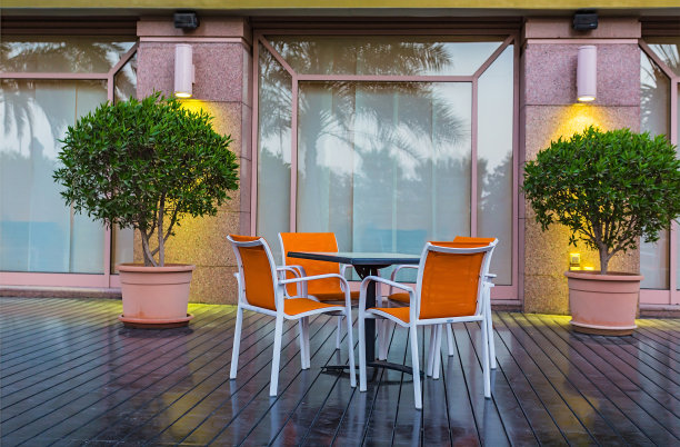 街头咖啡馆图片下载