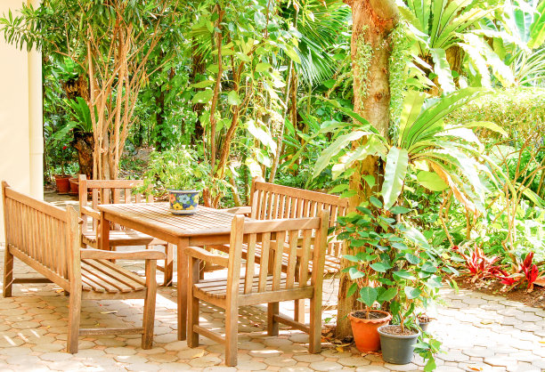 绿色花园露台图片下载