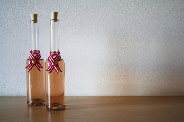 小玻璃瓶图片下载