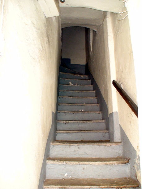 楼梯在科西嘉岛图片下载