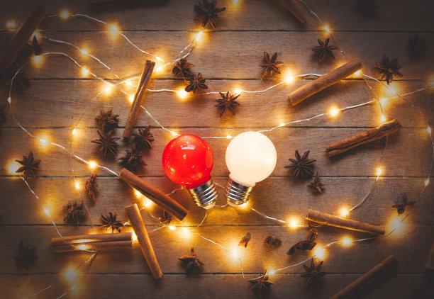 节日的灯饰和灯泡图片下载