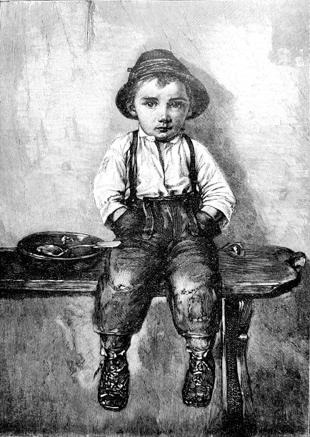 戴着帽子的小男孩坐在墙边的木凳上，双手插在裤子口袋里图片下载