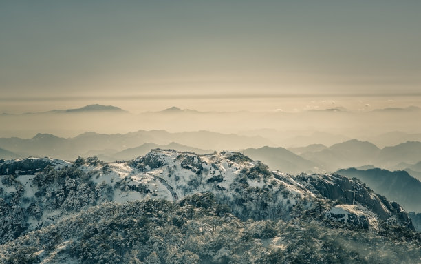 雪山图片素材ID：312062634