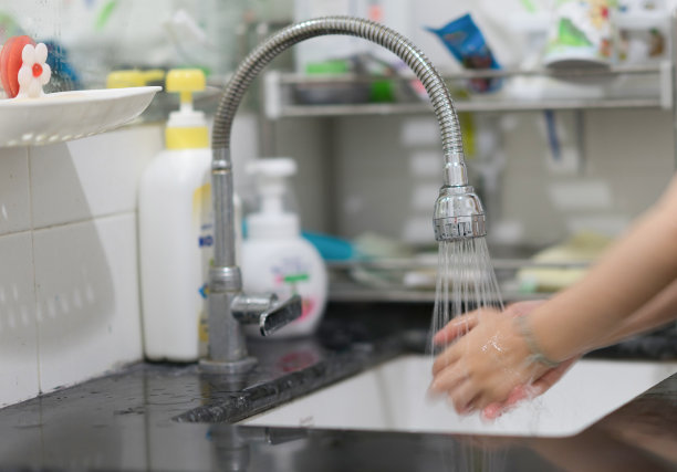 洗手，清洁水槽，选择焦点显示动作图片下载